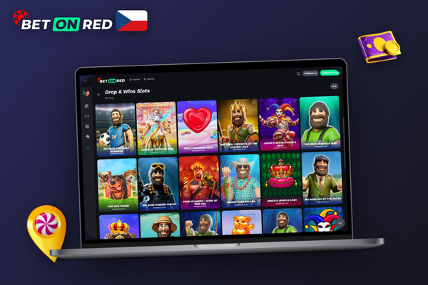 Stolní PC se dvěma monitory a live kasinem Betonred Casino – krupiér u ruletového stolu